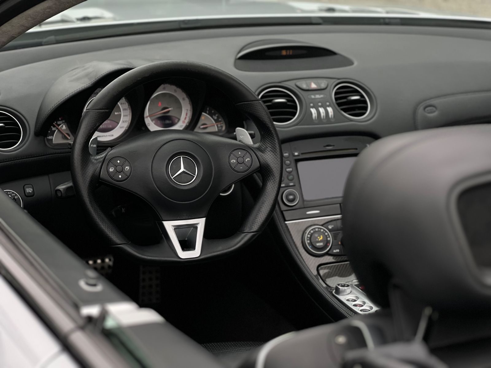 Mercedes-Benz SL 63 AMG – Bild 9