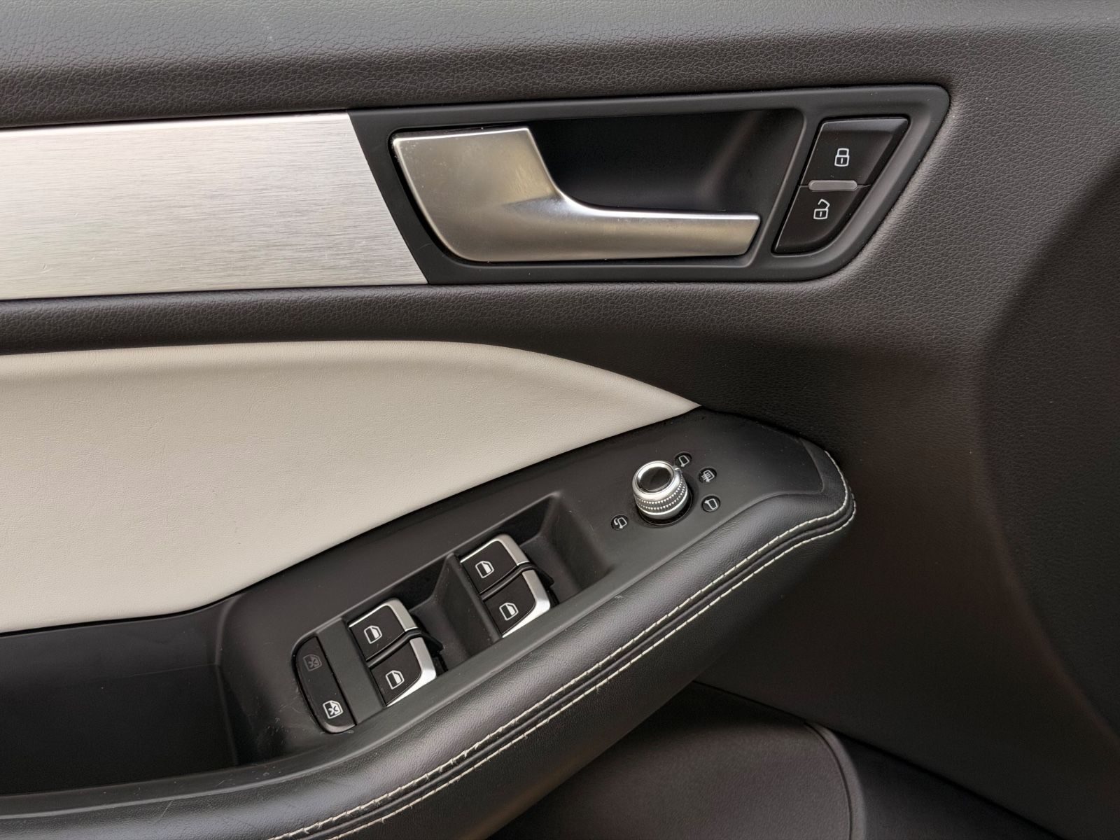 Audi SQ5 – Bild 18
