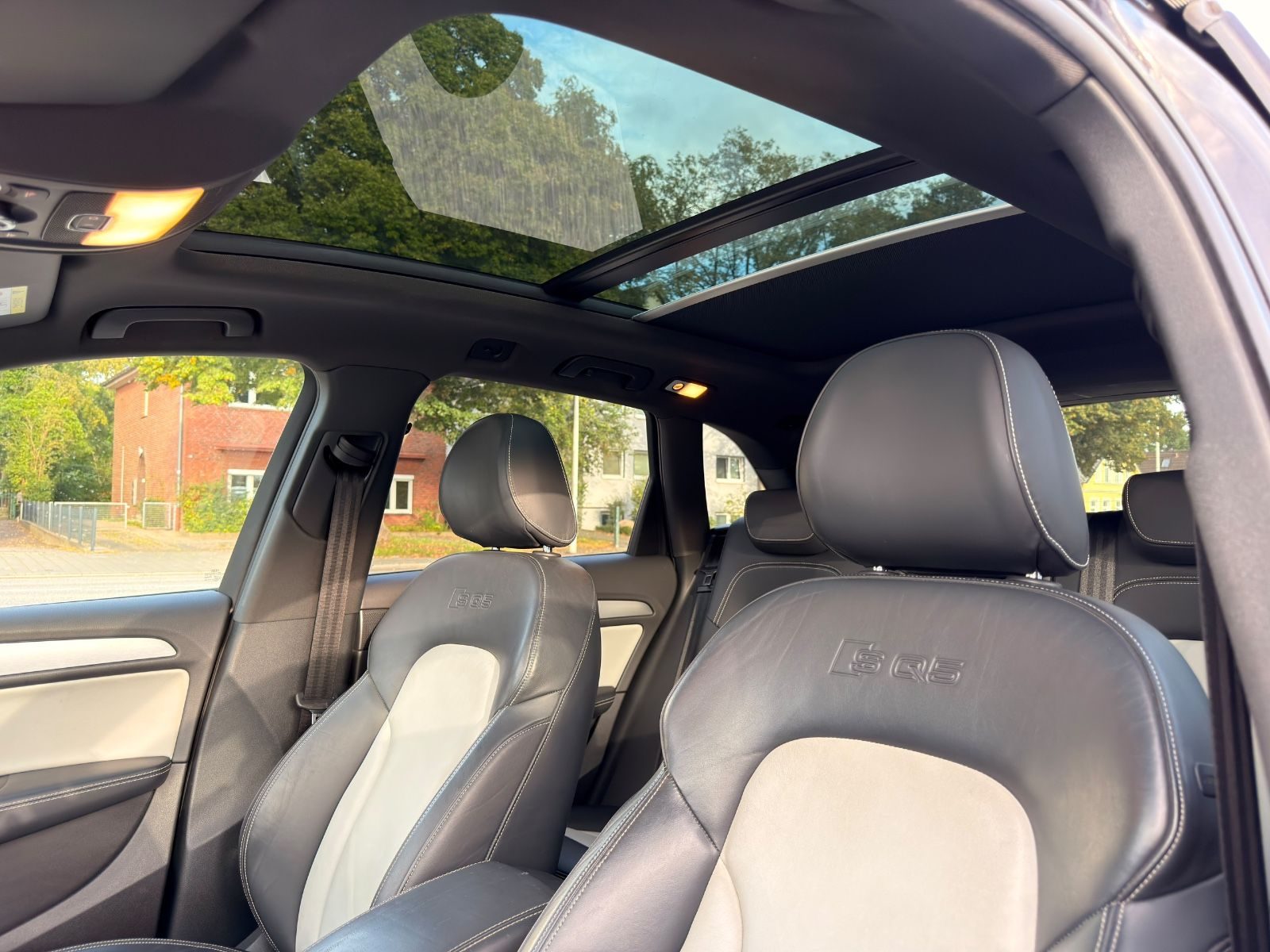 Audi SQ5 – Bild 23